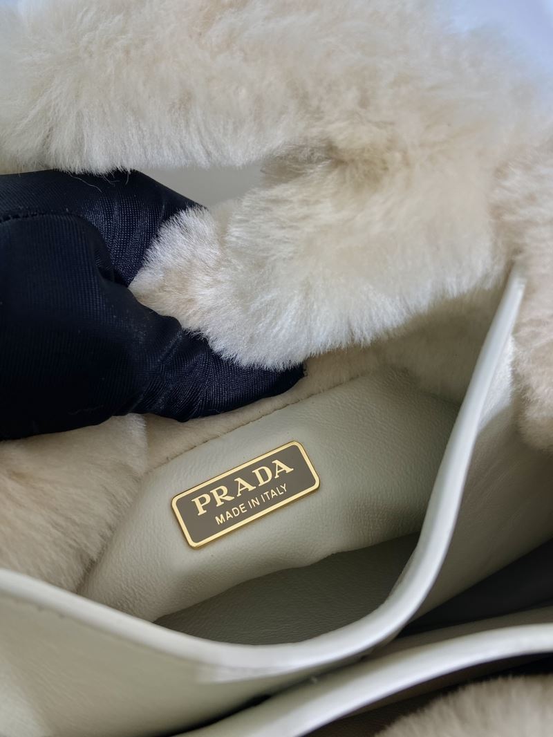 Pra*a bucket bags